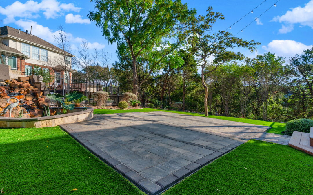 Hardscaping for Pet-Friendly Spaces